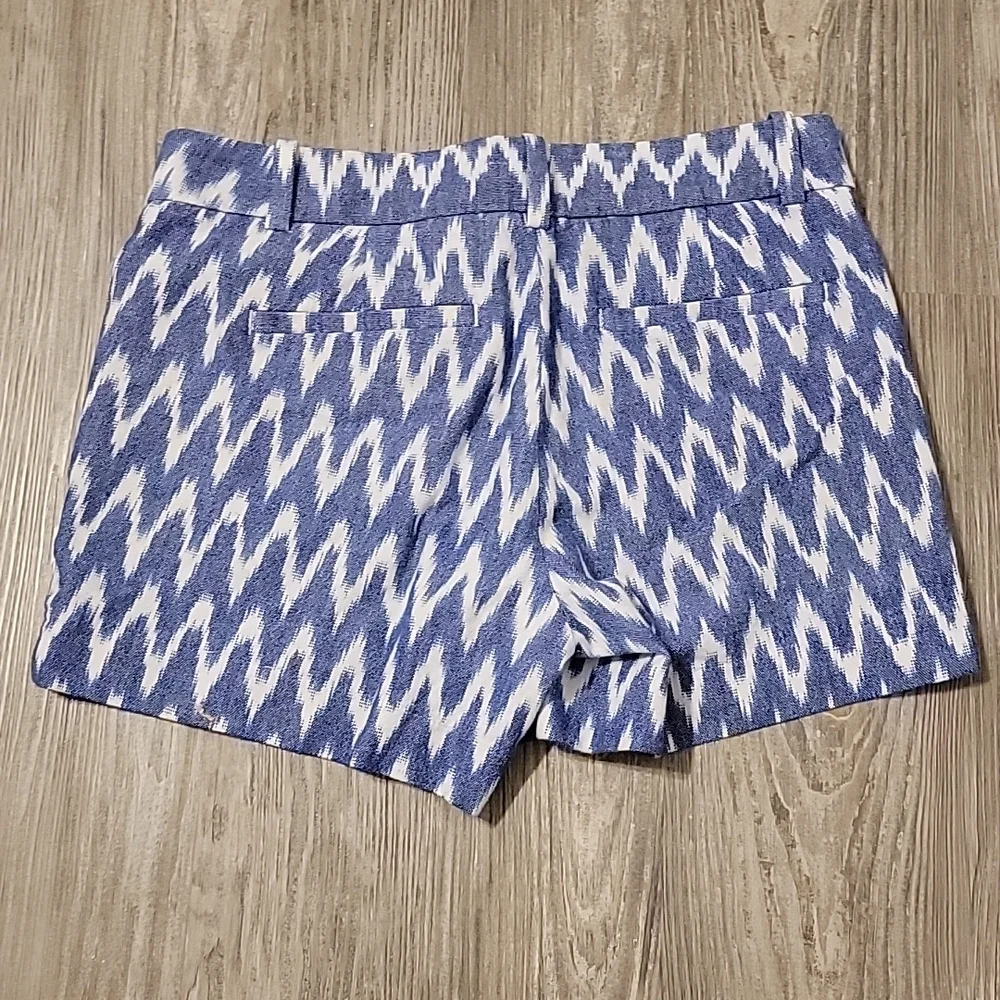 NWOT J. Crew Ikat Blue and White Shorts - Picture 5 of 6